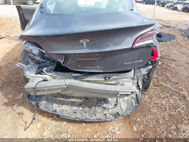 5YJ3E1EB2JF121338 Tesla MODEL 3