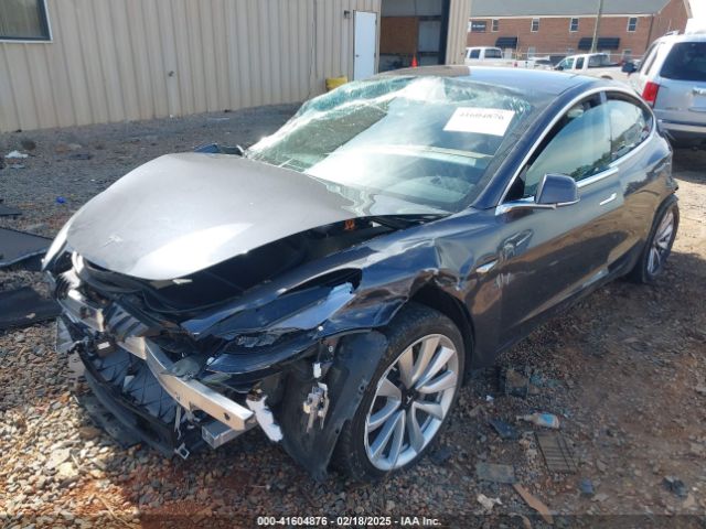 2018 TESLA MODEL 3 5YJ3E1EB2JF121338 Photo 1