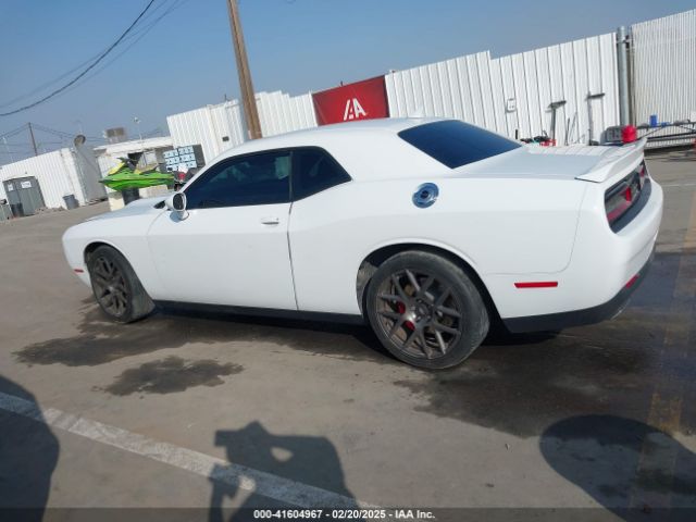 2C3CDZJG7KH503920 Dodge Challenger Gt
