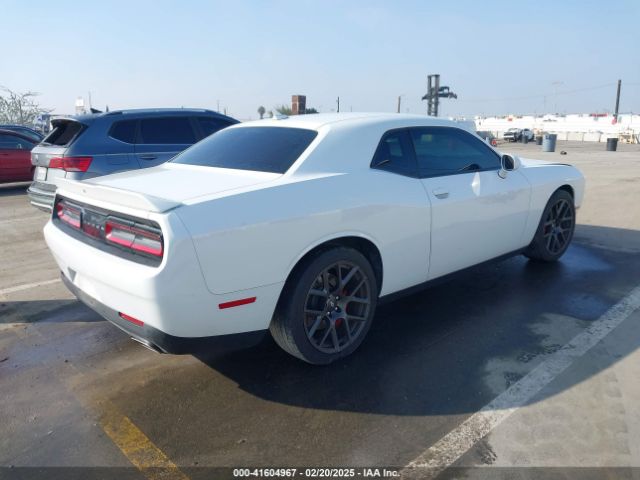 2C3CDZJG7KH503920 Dodge Challenger Gt