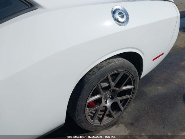 2C3CDZJG7KH503920 Dodge Challenger Gt
