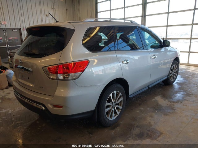 5N1AR2MM1GC636319 Nissan Pathfinder S