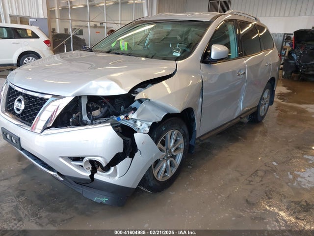 5N1AR2MM1GC636319 Nissan Pathfinder S