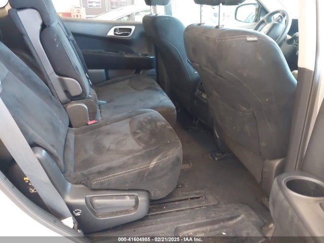 5N1AR2MM1GC636319 Nissan Pathfinder S