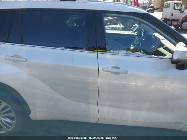 5TDEBRCHXNS092020 Toyota Highlander Hybrid Platinum