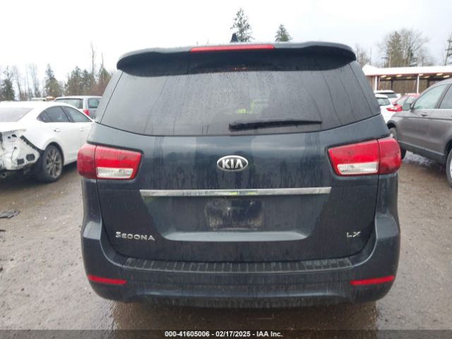 KNDMB5C13H6266585 KIA SEDONA LX