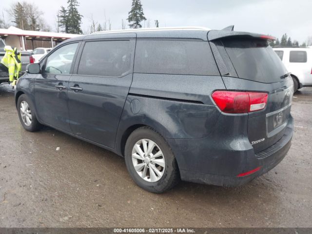 KNDMB5C13H6266585 KIA SEDONA LX