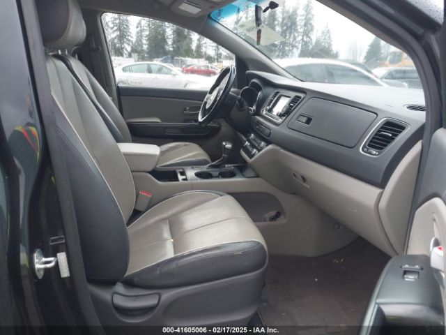 KNDMB5C13H6266585 KIA SEDONA LX
