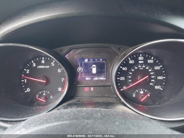 KNDMB5C13H6266585 KIA SEDONA LX
