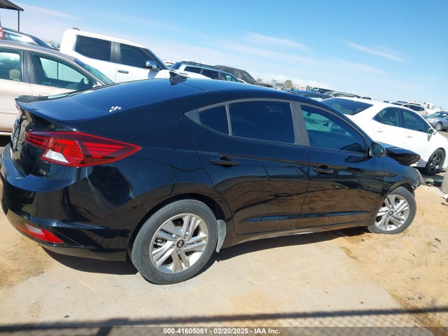 KMHD84LF1KU885902 Hyundai Elantra Value Edition