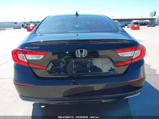 1HGCV1F12KA030667 Honda ACCORD LX