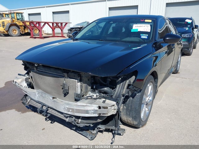 1HGCV1F12KA030667 Honda ACCORD LX