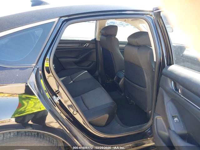 1HGCV1F12KA030667 Honda ACCORD LX
