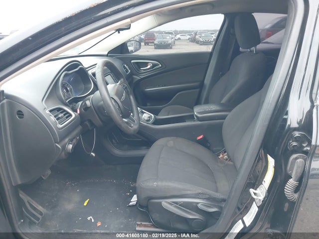 Chrysler 200 Limited 2015 1C3CCCAB7FN738898 Image 12