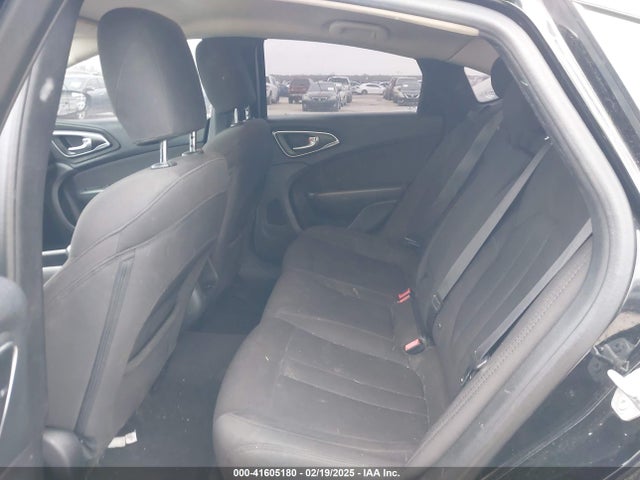 Chrysler 200 Limited 2015 1C3CCCAB7FN738898 Image 14