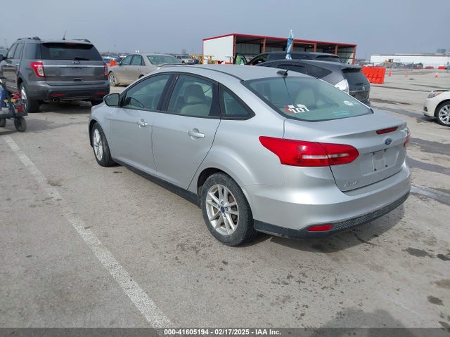 1FADP3F25HL272485 Ford FOCUS SE
