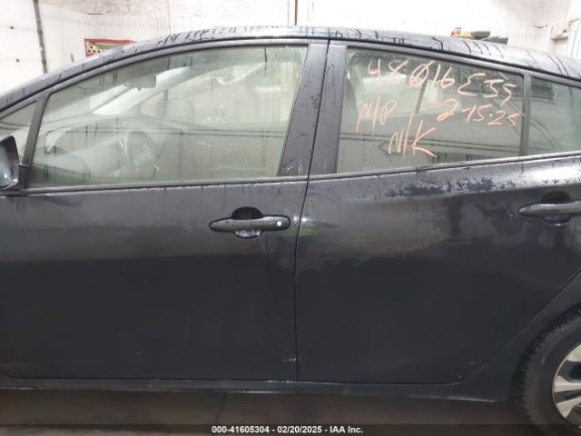JTDL9RFU7K3012052 Toyota Prius Le