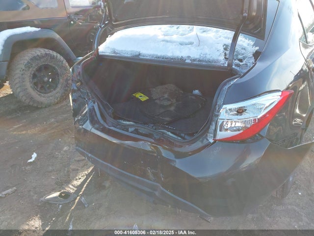 2T1BURHE4GC568365 Toyota COROLLA LE