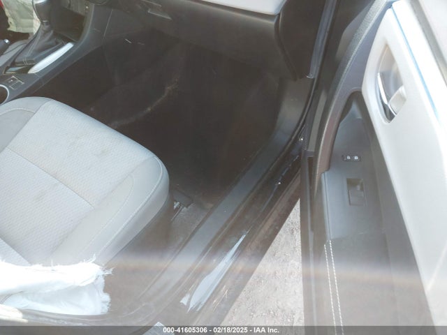 2T1BURHE4GC568365 Toyota COROLLA LE