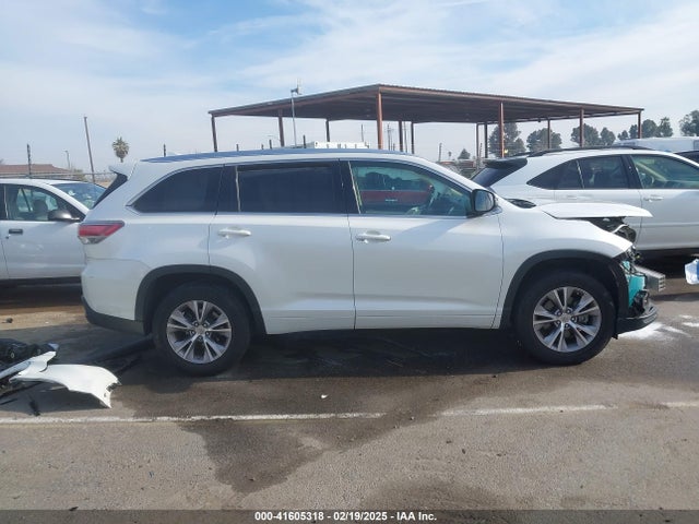 Toyota Highlander Xle V6 2015 5TDKKRFH3FS094627 Image 14