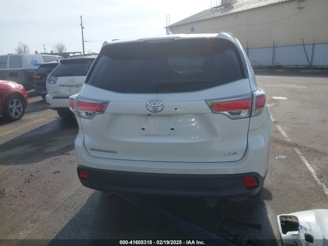 Toyota Highlander Xle V6 2015 5TDKKRFH3FS094627 Image 17