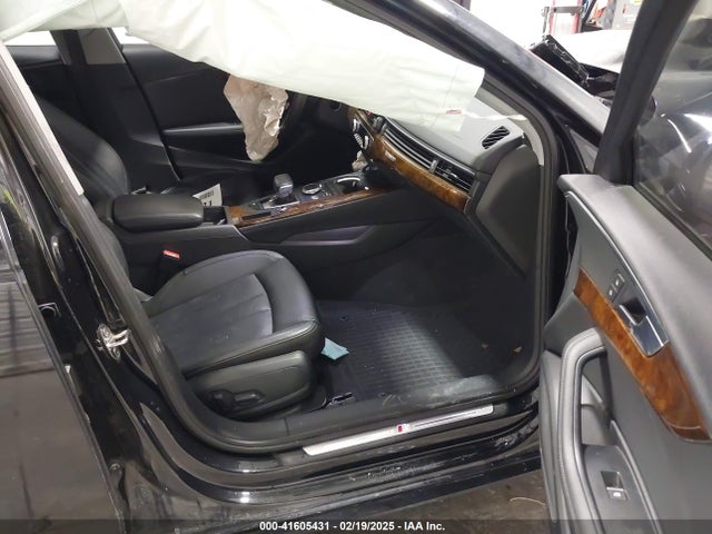 2019 AUDI A4 WAUENAF41KN002267 Photo 4
