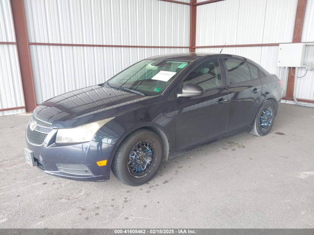 1G1PA5SH3E7398162 Chevrolet Cruze Ls Auto