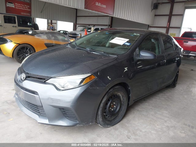 Toyota COROLLA LE 2015 5YFBURHE6FP242047 Image 2