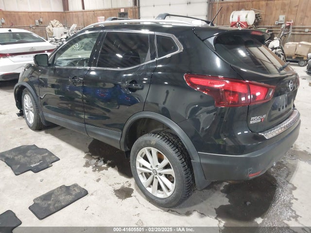 JN1BJ1CR0KW337857 Nissan Rogue Sport Sv