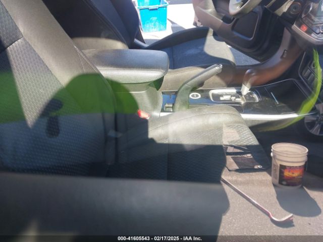 2018 MITSUBISHI OUTLANDER JA4AZ3A38JZ052343 Photo 4