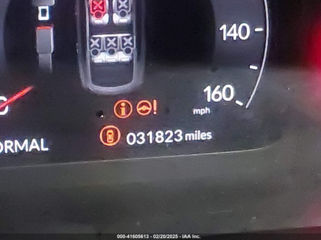 19UDE4H35PA009405 Acura Integra A-spec