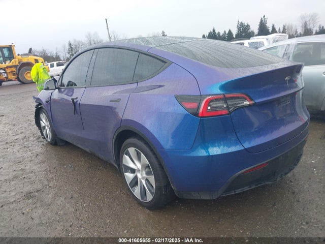 2020 TESLA MODEL Y 5YJYGDEE1LF055802 Photo 2