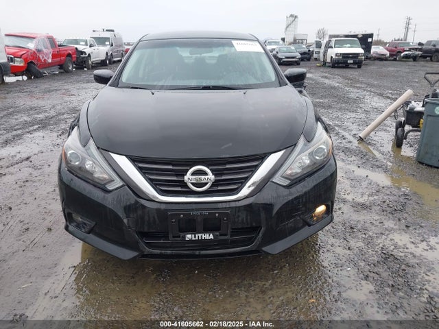 1N4AL3AP8HC118533 Nissan Altima 2.5 Sr