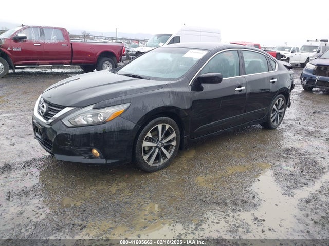 1N4AL3AP8HC118533 Nissan Altima 2.5 Sr