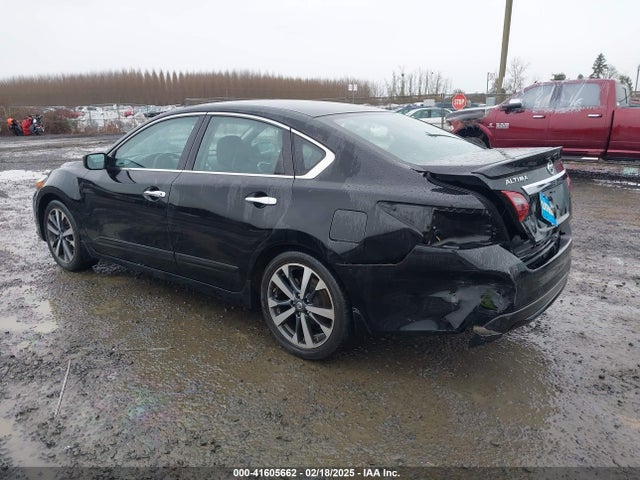 1N4AL3AP8HC118533 Nissan Altima 2.5 Sr