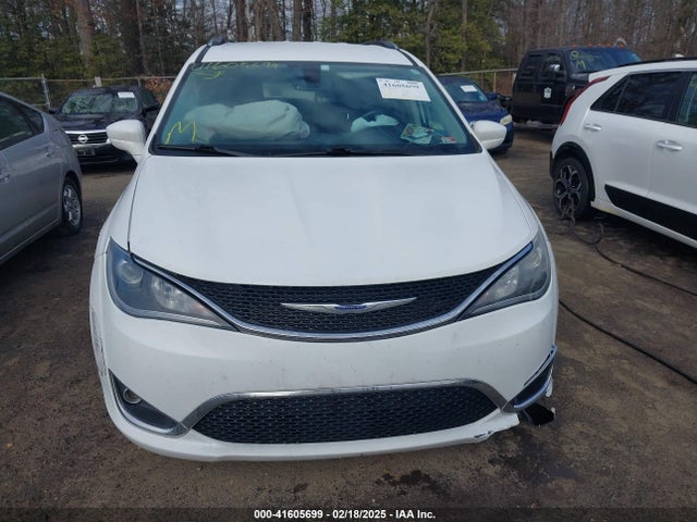 2C4RC1BG1LR280181 Chrysler Pacifica Touring L
