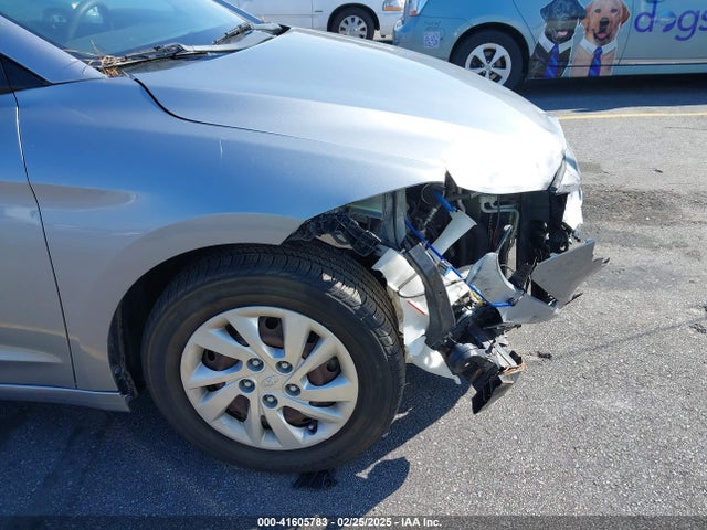 Hyundai ELANTRA SE 2017 5NPD74LF4HH139566 Image 17