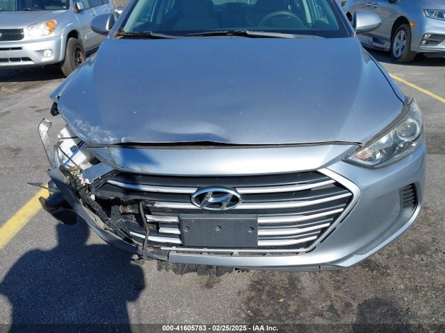Hyundai ELANTRA SE 2017 5NPD74LF4HH139566 Image 18