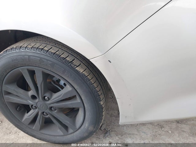 5XXGM4A76FG406202 KIA Optima Lx