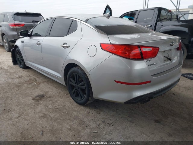 5XXGM4A76FG406202 KIA Optima Lx