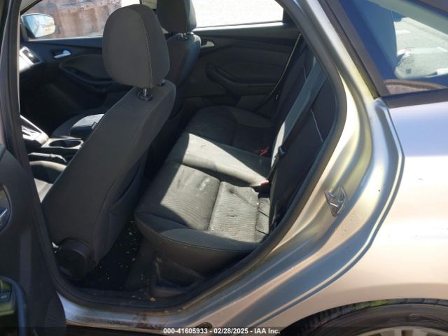 1FADP3F2XEL224010 Ford FOCUS SE