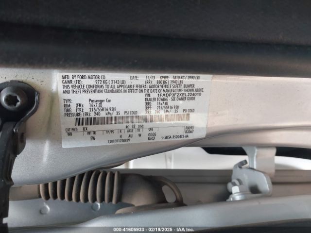1FADP3F2XEL224010 Ford FOCUS SE