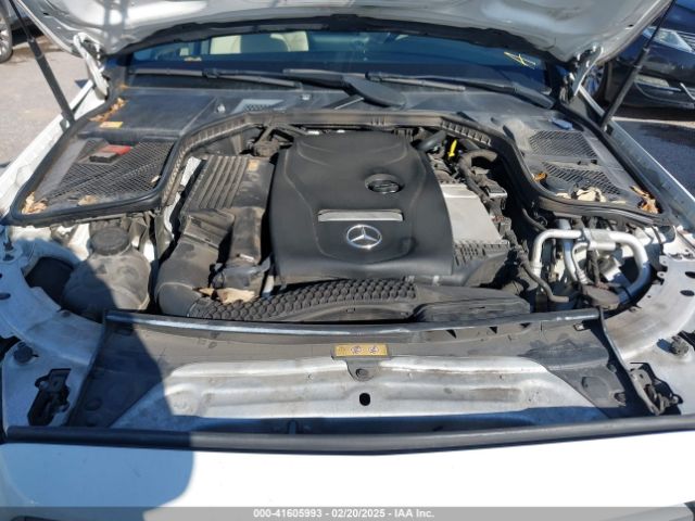 55SWF4JB9FU084182 Mercedes-Benz C 300 Luxury/sport