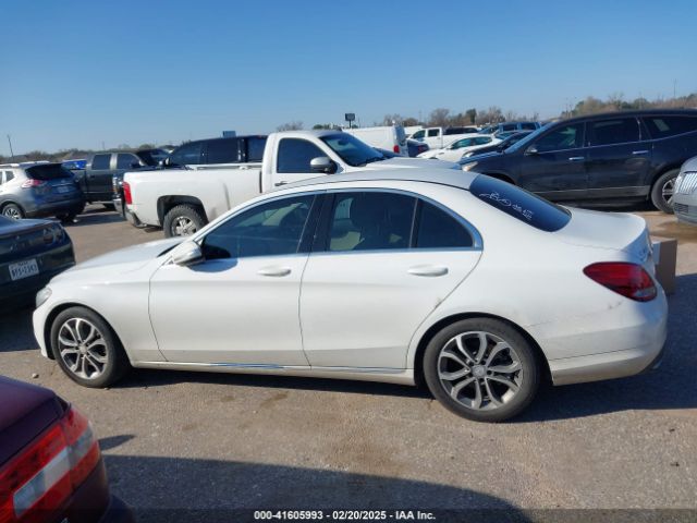 55SWF4JB9FU084182 Mercedes-Benz C 300 Luxury/sport