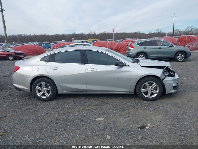 1G1ZC5ST8LF141010 Chevrolet Malibu Fwd 1fl