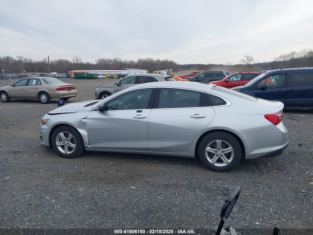 1G1ZC5ST8LF141010 Chevrolet Malibu Fwd 1fl