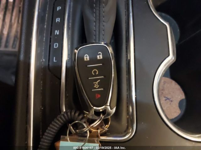 1GNERGKWXLJ263981 Chevrolet Traverse Fwd Lt Cloth
