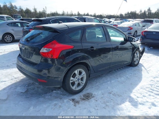 Ford FOCUS SE 2014 1FADP3K27EL401702 Image 4