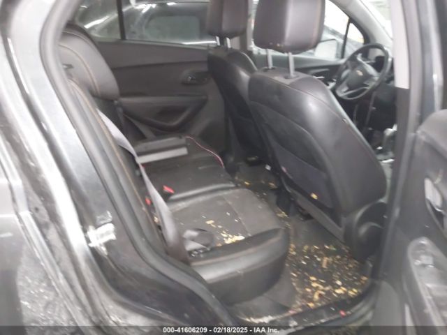 KL7CJPSB8JB653745 Chevrolet Trax Lt