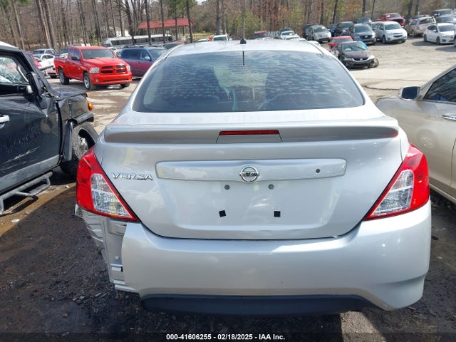 Nissan Versa 1.6 S+ 2018 3N1CN7AP4JL864043 Image 16